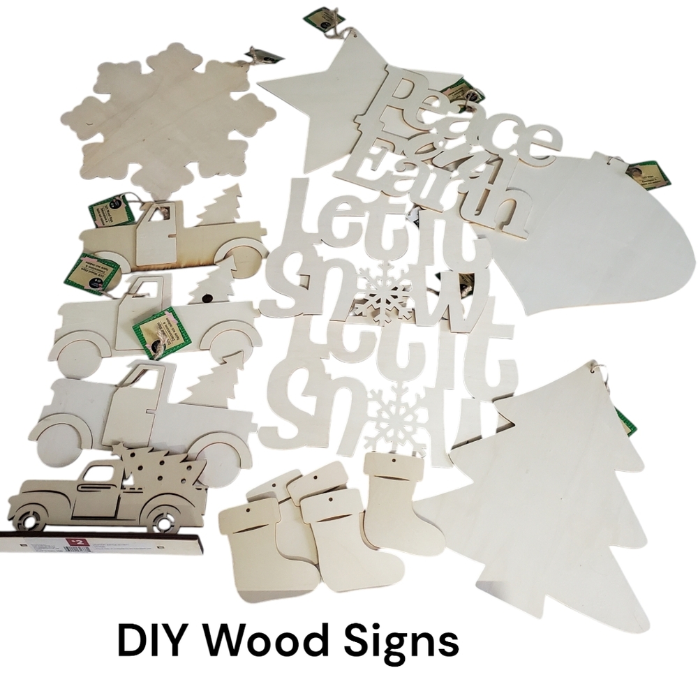 New Crafter's Square DIY Wood Christmas Signs Crafting/Painting
